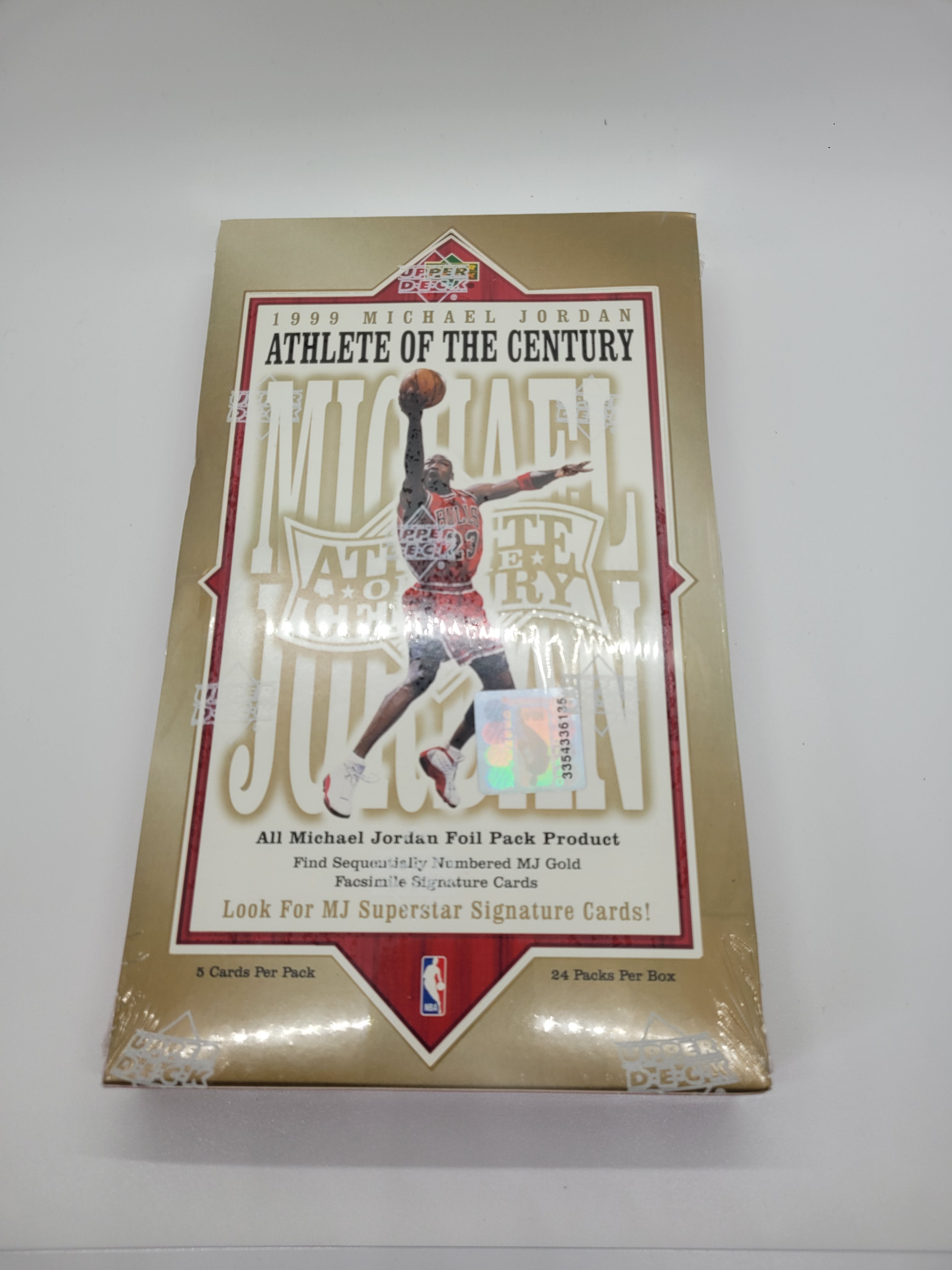 1999-00 UD Athelete of the Century Michael Jordan Basketball Hobby 