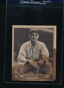 Scan of 1940 Play Ball 190 Charley Berry  P
